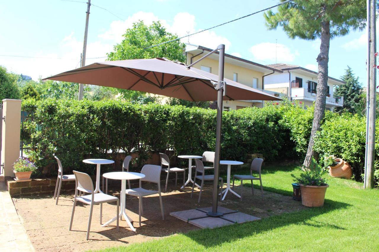 Ellebì B&B Montone  Extérieur photo